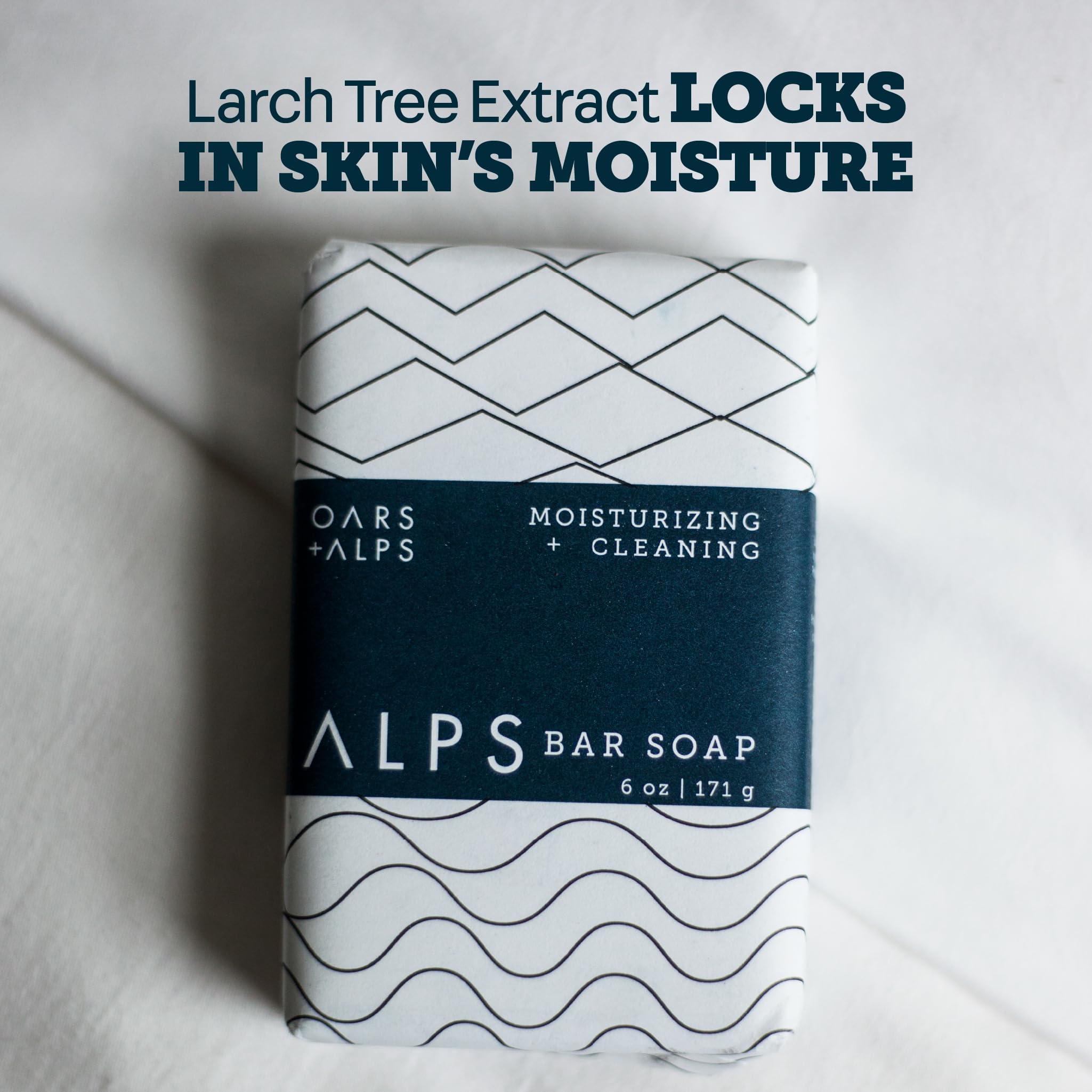 Oars + Alps ingredient label close-up highlighting clean ingredients