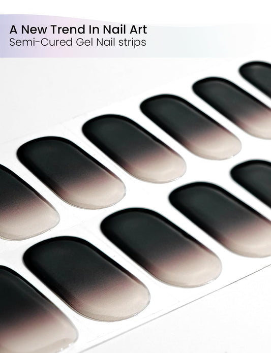 Oauee close-up of gel strip texture highlighting smooth gradient and rich color