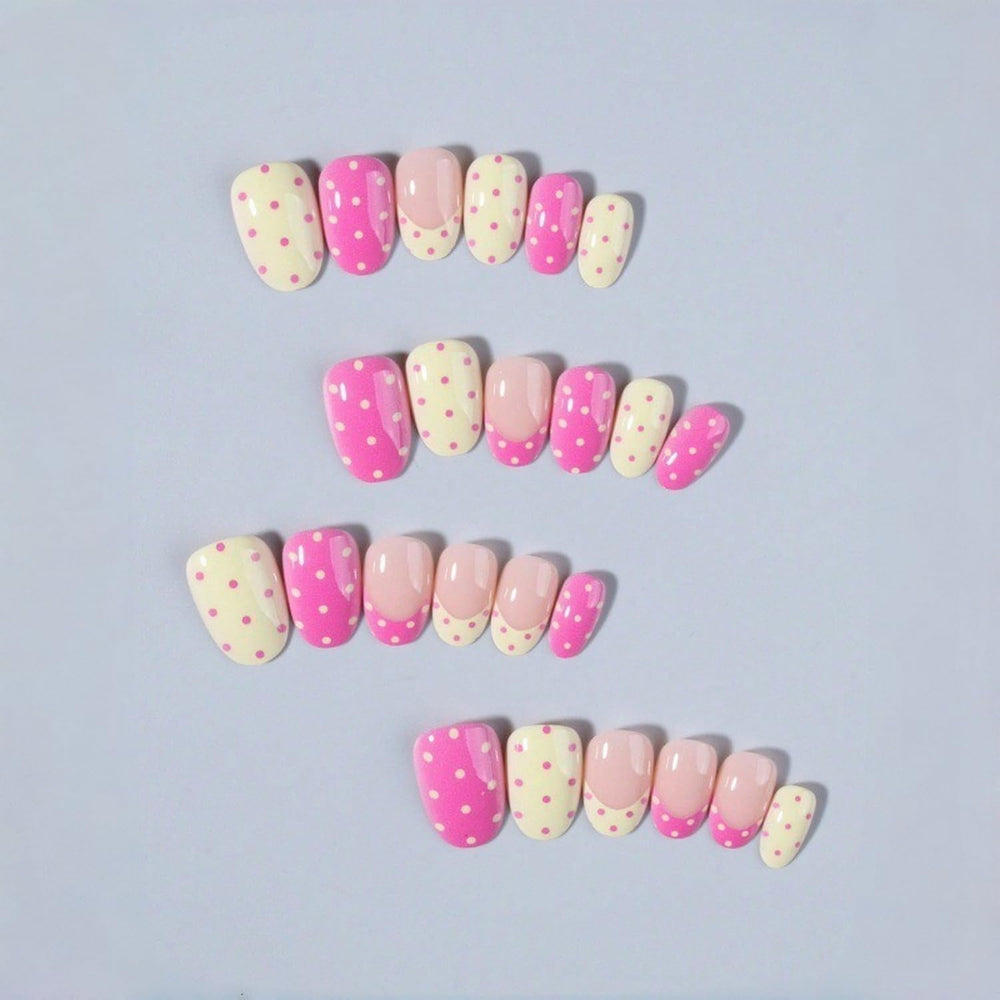 OCOUYVD nails on a finger for scale comparison demonstrating true-to-size fit
