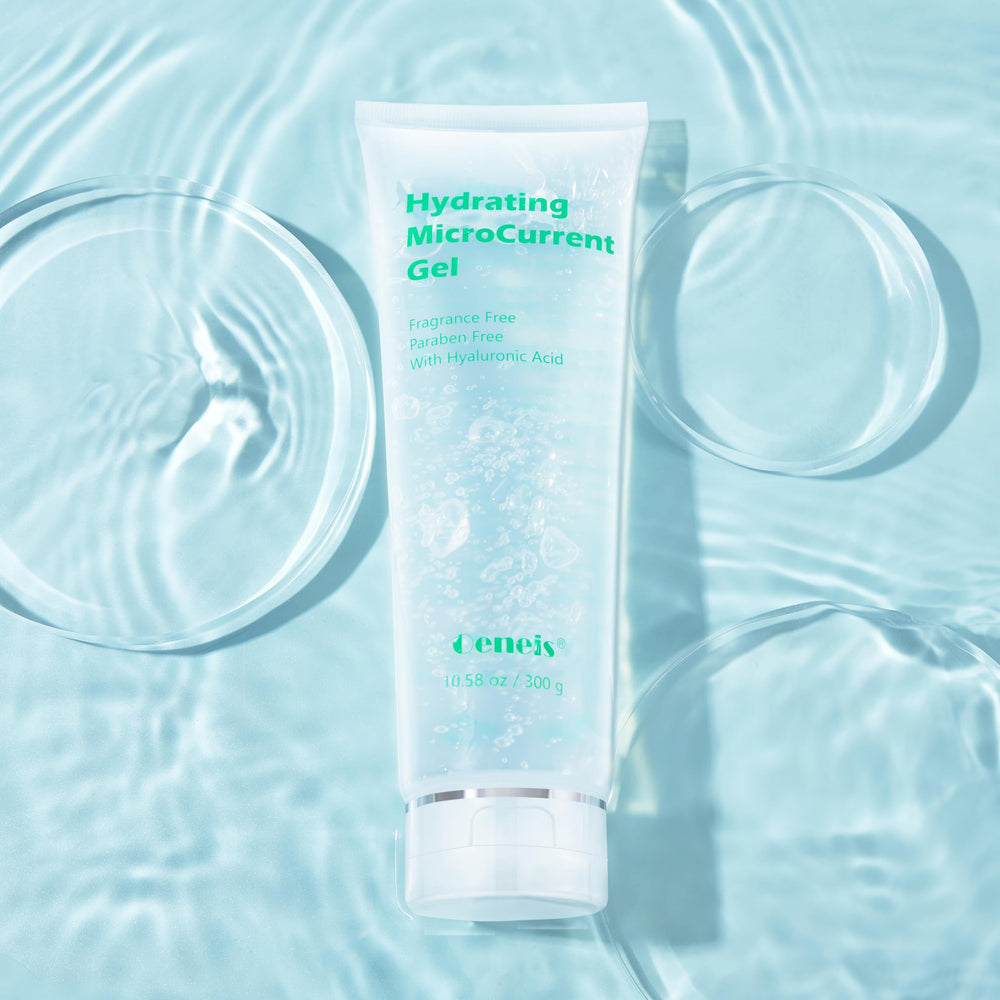 Oeneis clear gel texture close-up showing hydrating, non-greasy finish