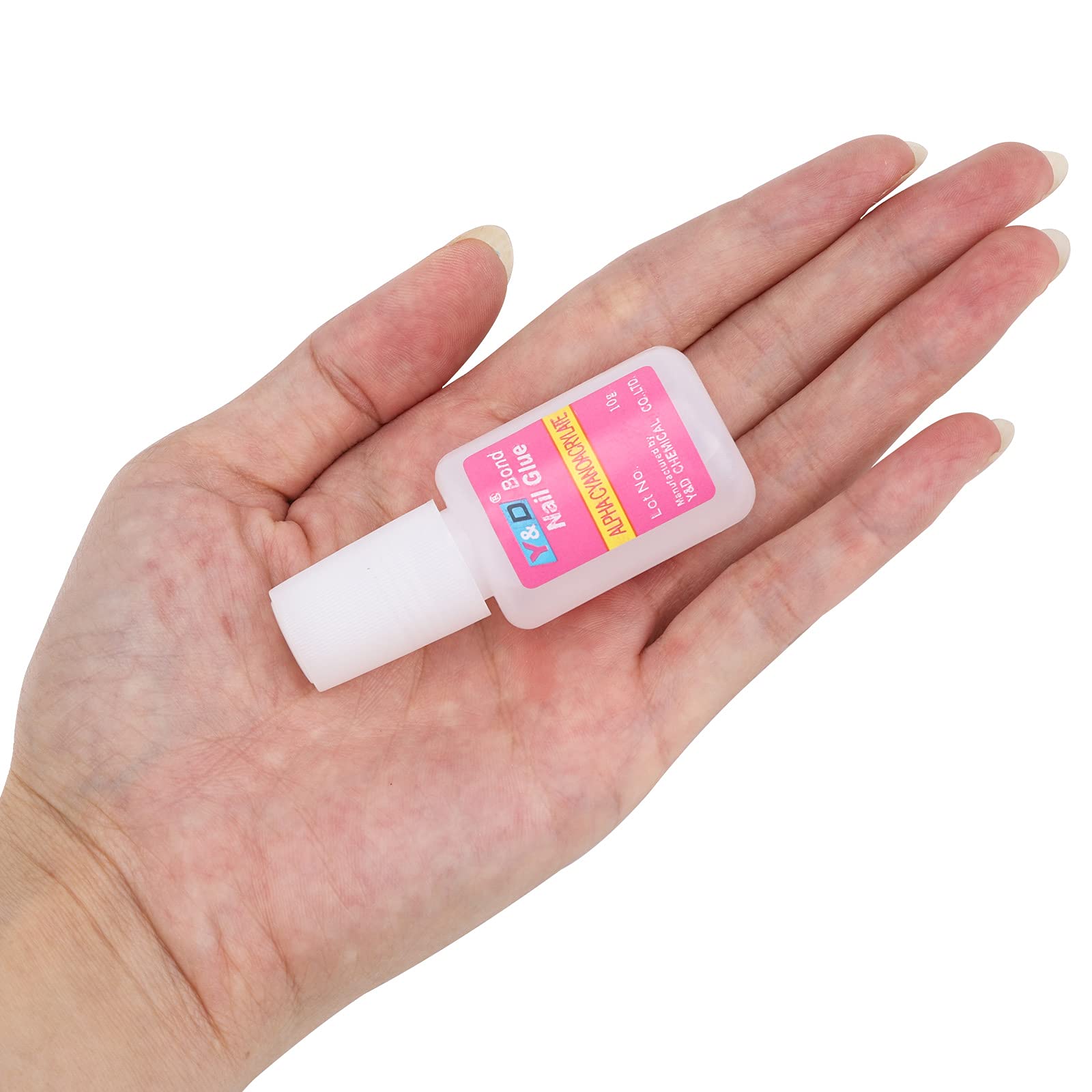 Ohlove glue droplet texture close-up illustrating smooth, fast-spread formula