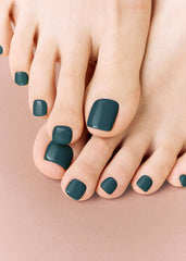 ohora close-up of gel strip texture highlighting smooth gel finish and flexibility