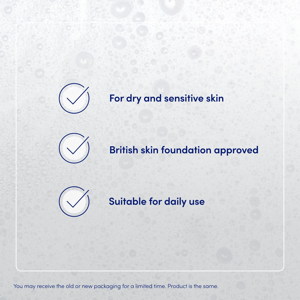 Ingredient label highlighting Oilatum liquid paraffin 7.5% for skin protection