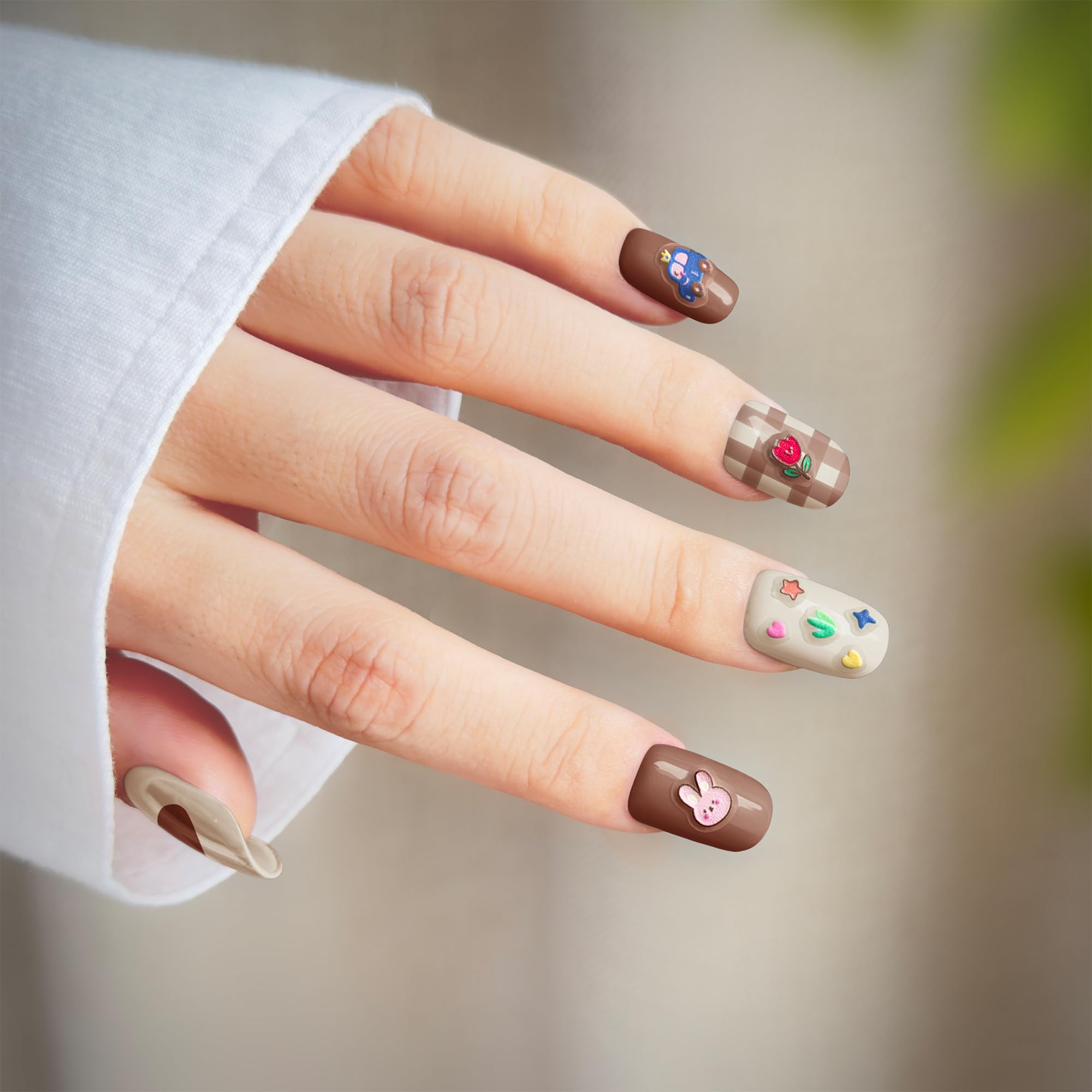 okiyomi embossed texture detail highlighting 3D effect for tactile fun