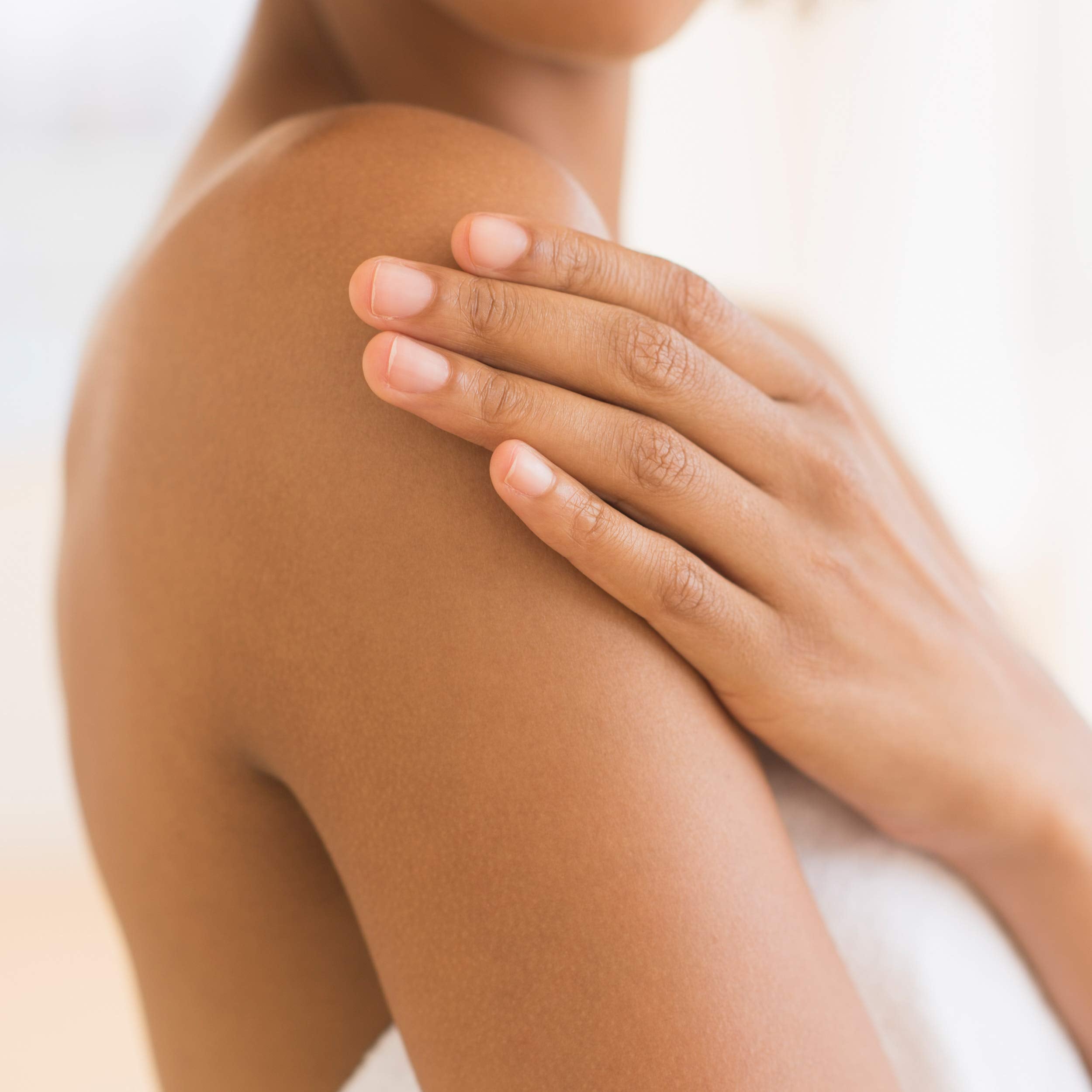 Olay label ingredients view highlighting Vitamin E and conditioning agents
