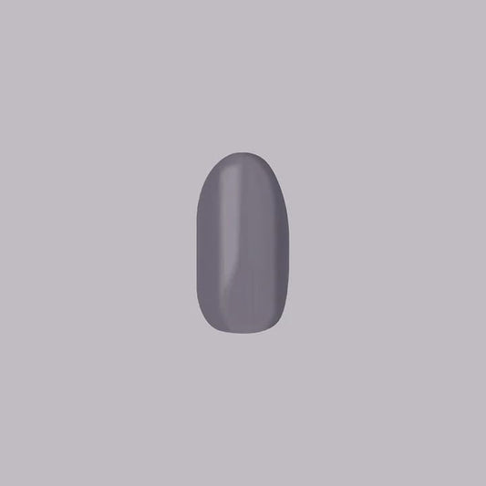 Olive & June close-up of press-on nail texture and curve, realistic look and fit benefit