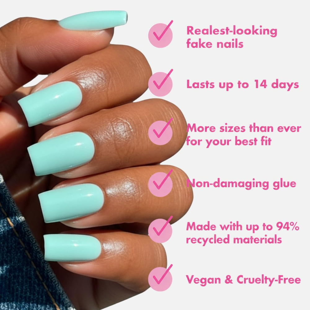 Olive & June close-up of nail curvature that provides a realistic fit