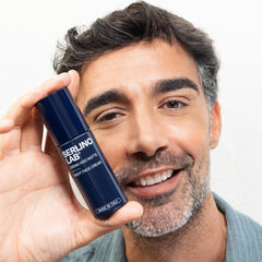 Omnis Uomo SerlinoLab open jar top view displaying creamy formula and gentle renewal support