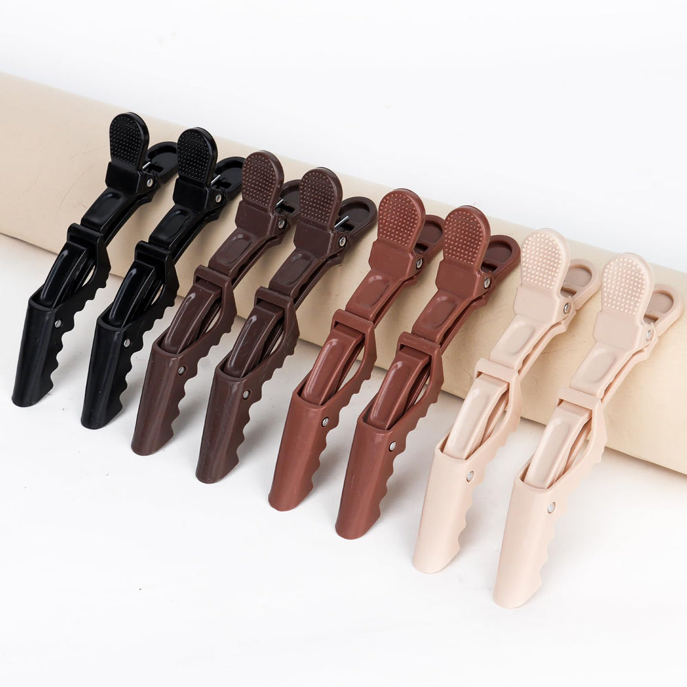 Ondder clip holding foil during coloring, neat precise placement