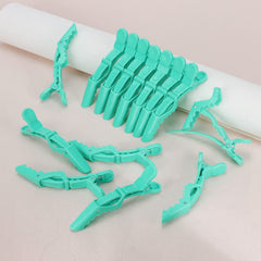 Ondder clips in a salon setting enabling efficient multi-section work