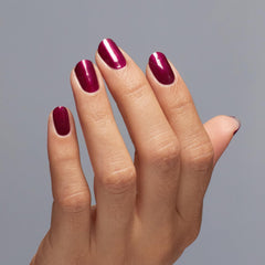 OPI bottle cap and label detail highlighting brand and easy-grip application benefit