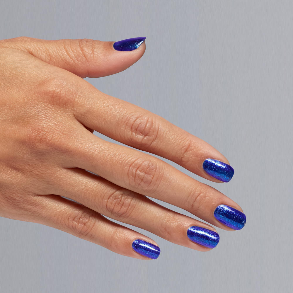 OPI accent nail art with Scorpio Seduction paired with metallic details for contrast