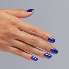 OPI accent nail art with Scorpio Seduction paired with metallic details for contrast