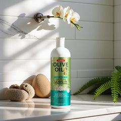 ORS being applied to wet hair to demonstrate easier combing and moisture