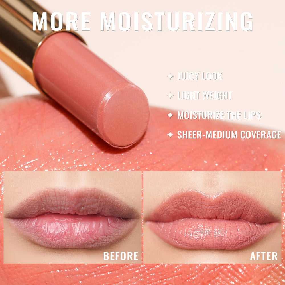 Oulac applied on lips demonstrating juicy color payoff and luminous benefit