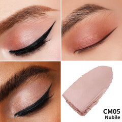 Oulac CM05 used as eyeliner on eyelid showing defined, smudge-resistant benefit