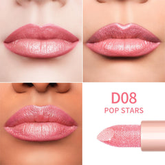Oulac lipstick applied on lips demonstrating luminous glossy finish