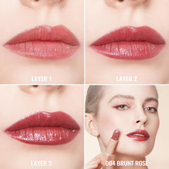 Oulac lipstick worn by model in natural light illustrating glossy wearable finish
