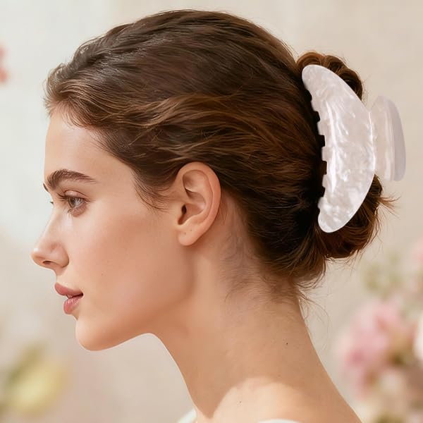 OWIIZI clip holding a ponytail during daily routine for secure wear
