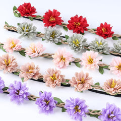 ownoxy scale with hand showing size and lightweight benefit
