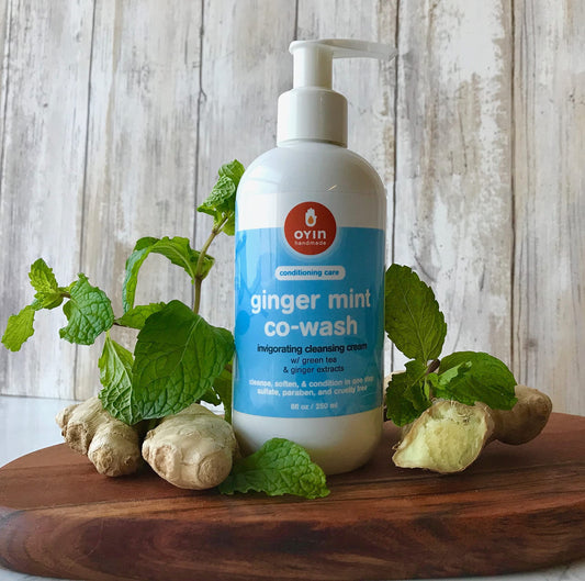 Oyin Handmade ginger mint co-wash creamy texture close-up illustrating rich conditioning and easy glide