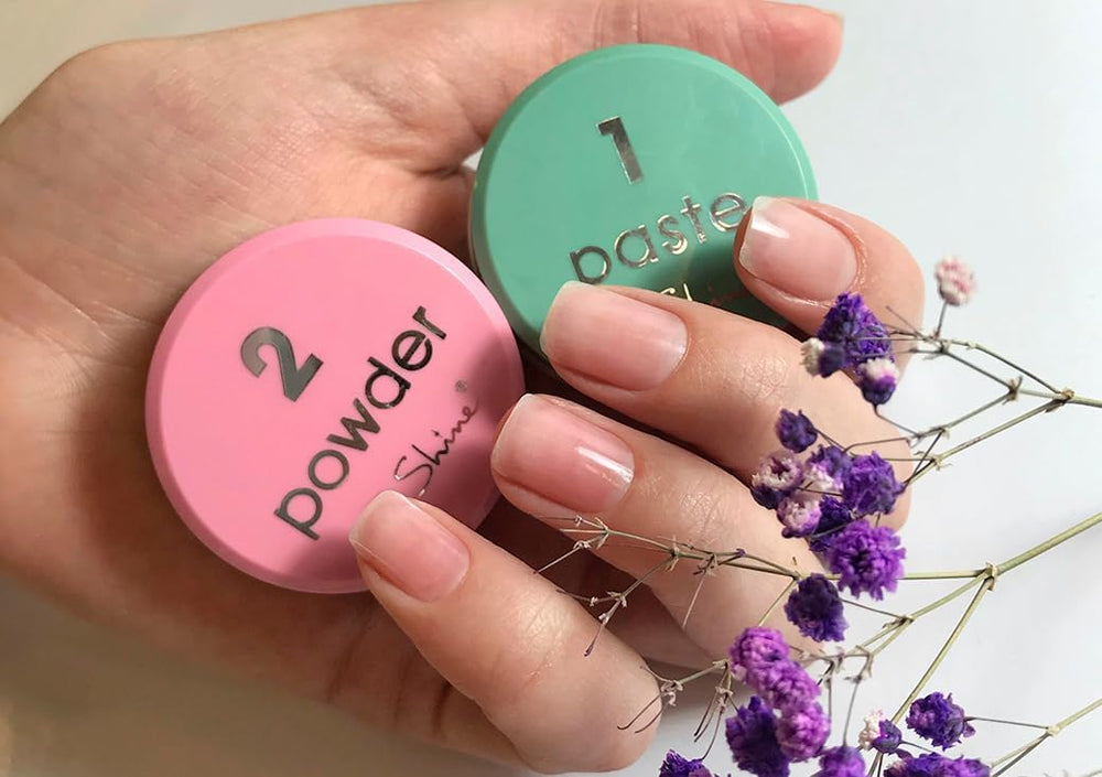 P-Shine pink powder detail illustrating fine particles that seal and create lasting shine