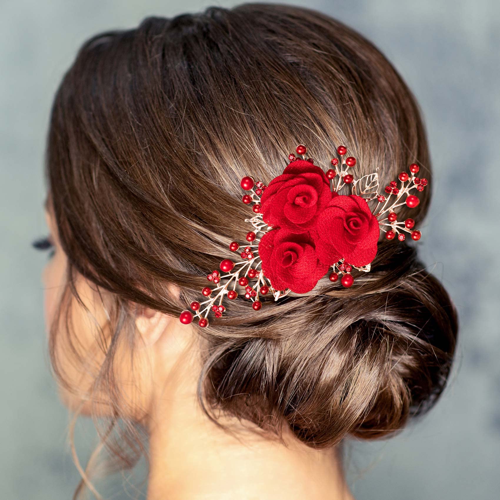 PAGOW red rose comb front view showing elegant floral arrangement and sparkle