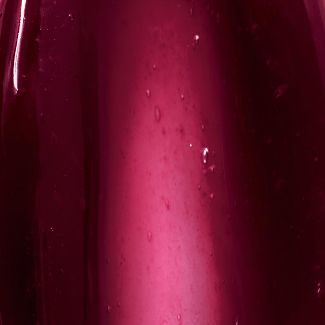 Palladio applicator closeup demonstrating easy precise application