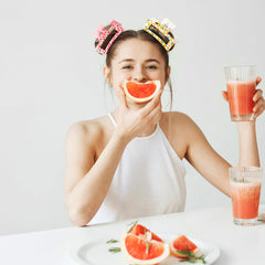 PANTIDE clips styled with casual beach outfit illustrating playful summer accessory
