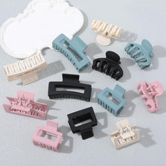 PAOFUPOS small clip closeup focusing on compact size for flyaway control