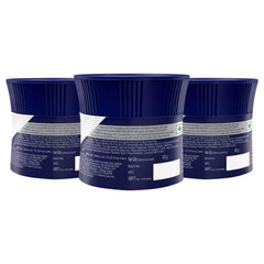 Parachute Advansed opened jar showing creamy coconut texture and hydration
