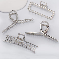 Parcce clips styled with accessories showing outfit-matching benefit