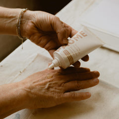 PAUME label close-up showing Certified Plastic Neutral benefit