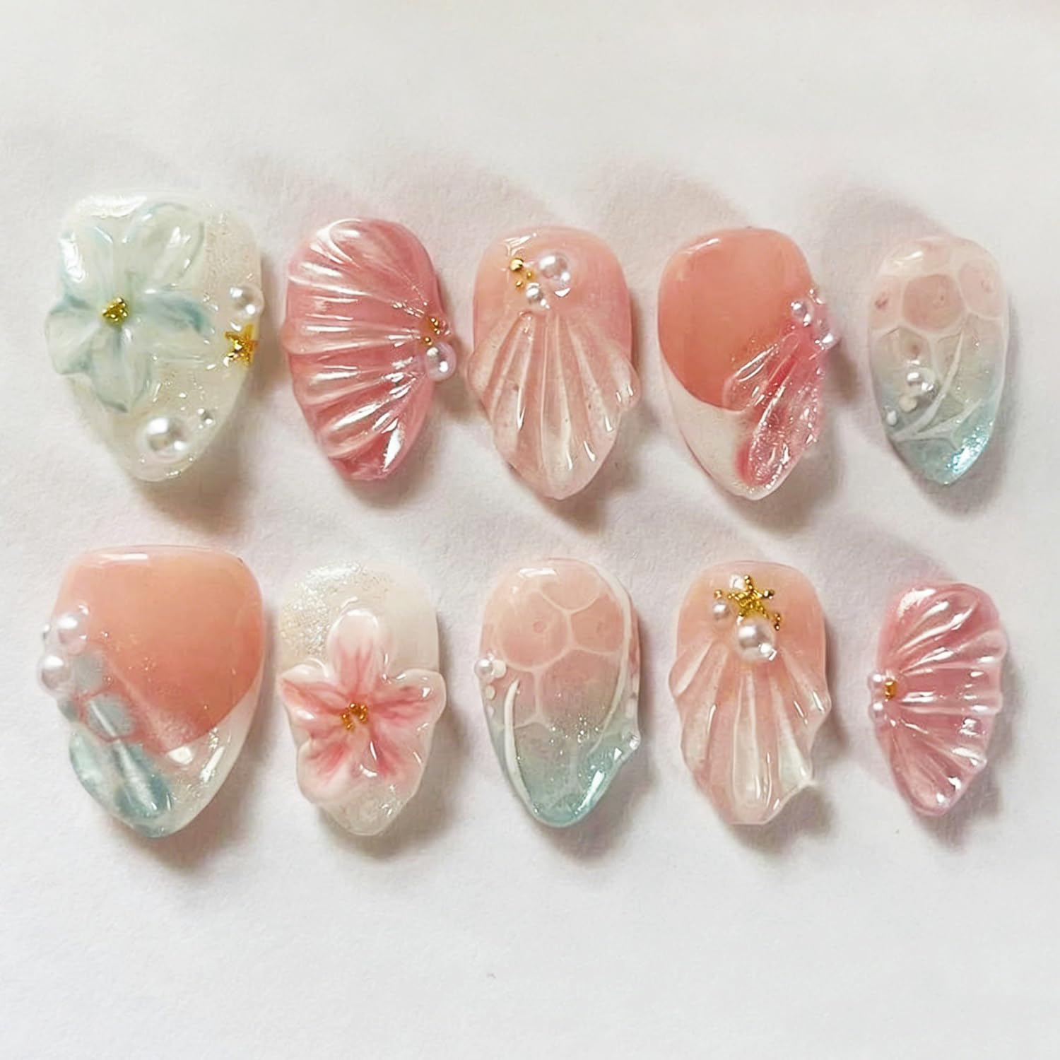 PBPCGBW front packaging showing 24-piece beach press-on nails, quick salon look