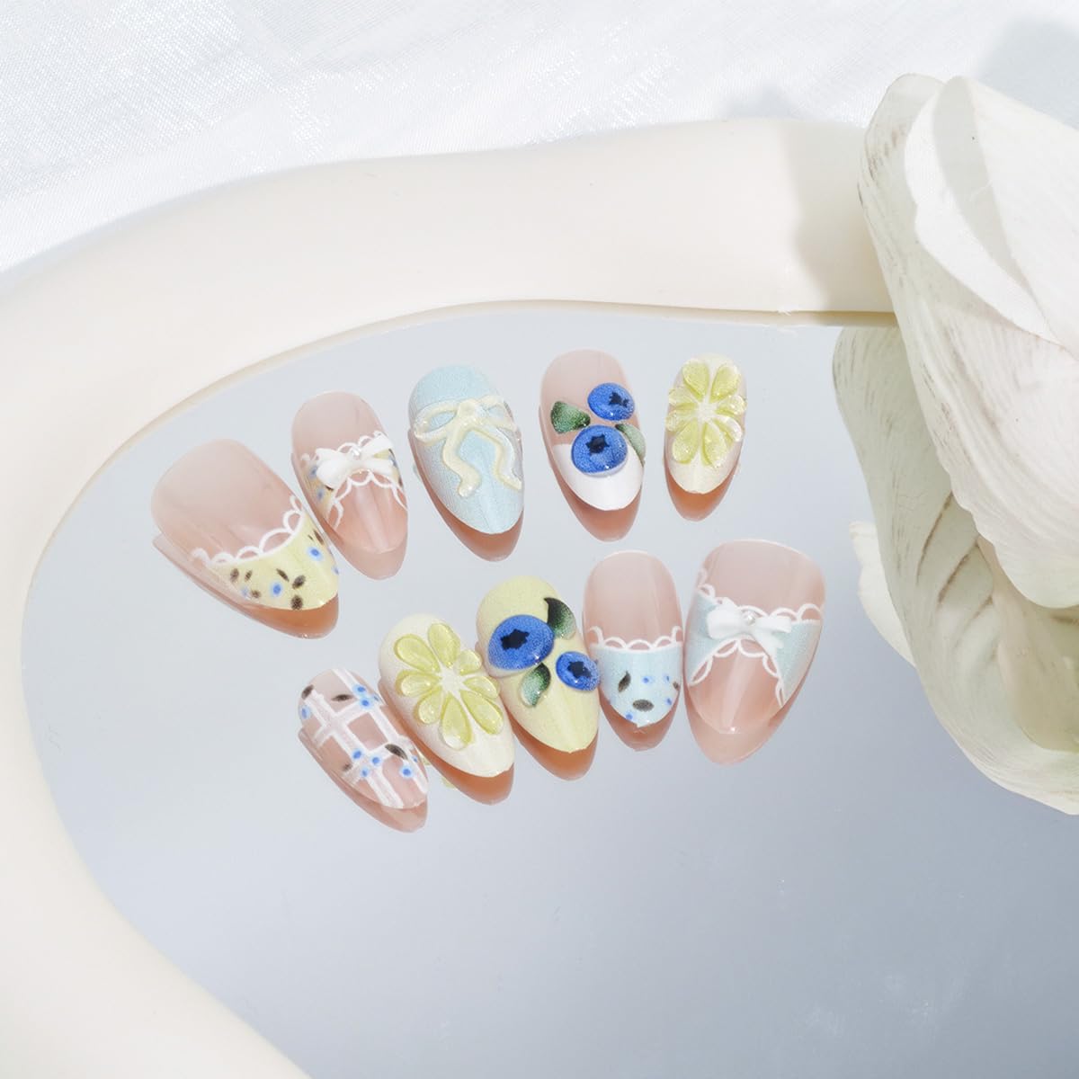 PBPCGBW glossy acrylic texture highlighting shine and smooth finish for polished nails