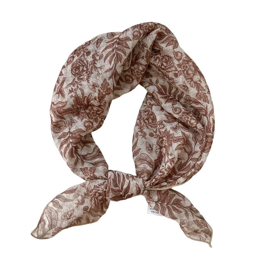 Pemilosci front view of brown bandana showing pattern and size benefit