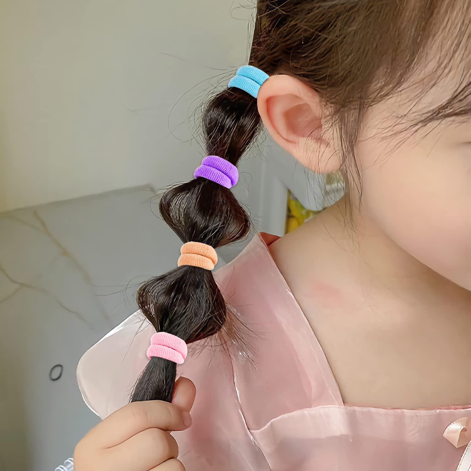 Pengxiaomei assorted color spread showcasing candy tones and black for outfit matching