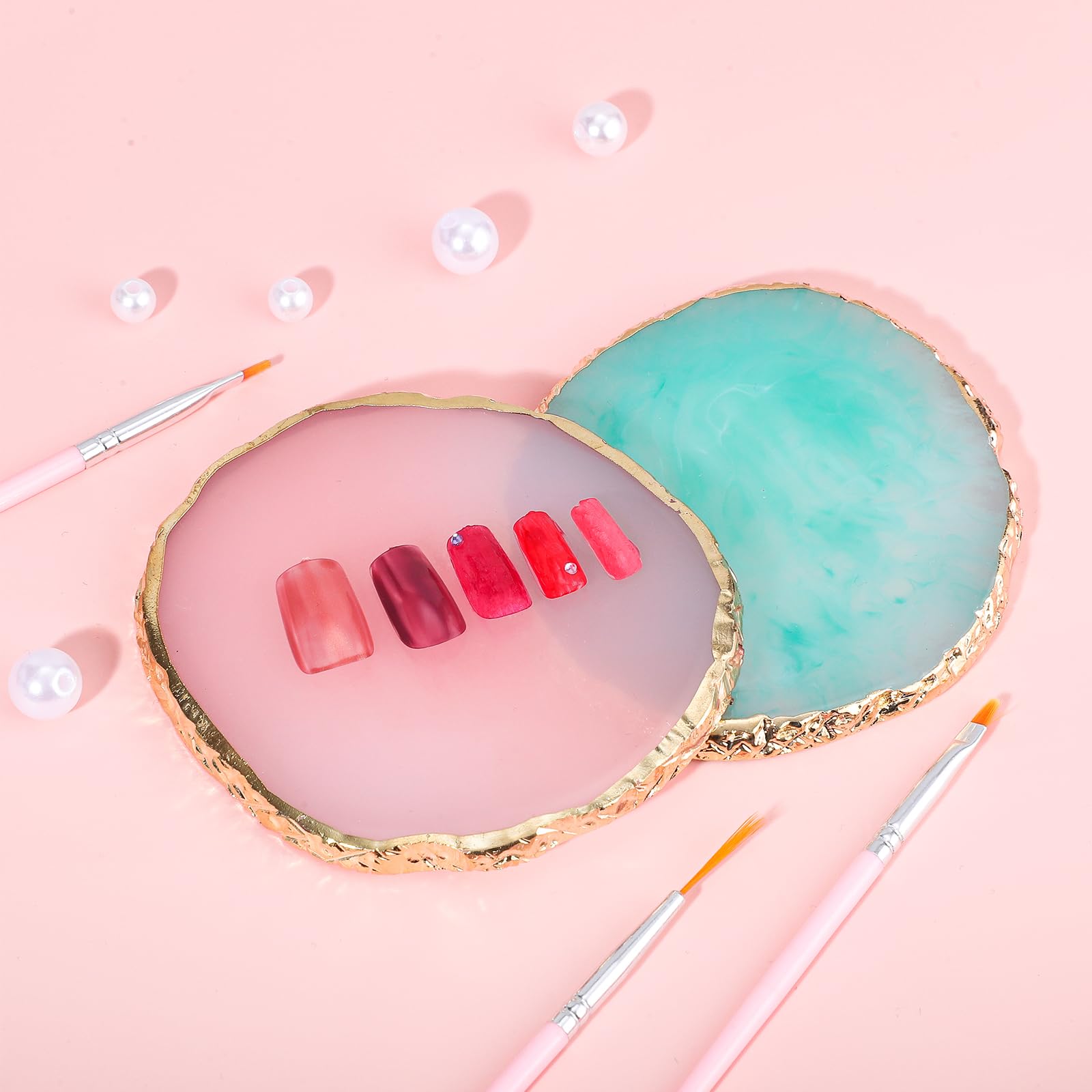 Pengxiaomei palette next to nail tools showing scale and travel-ready size