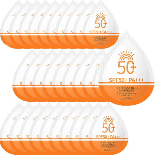 Phanund front view of 30 mini sunscreen packets showing compact pack convenience