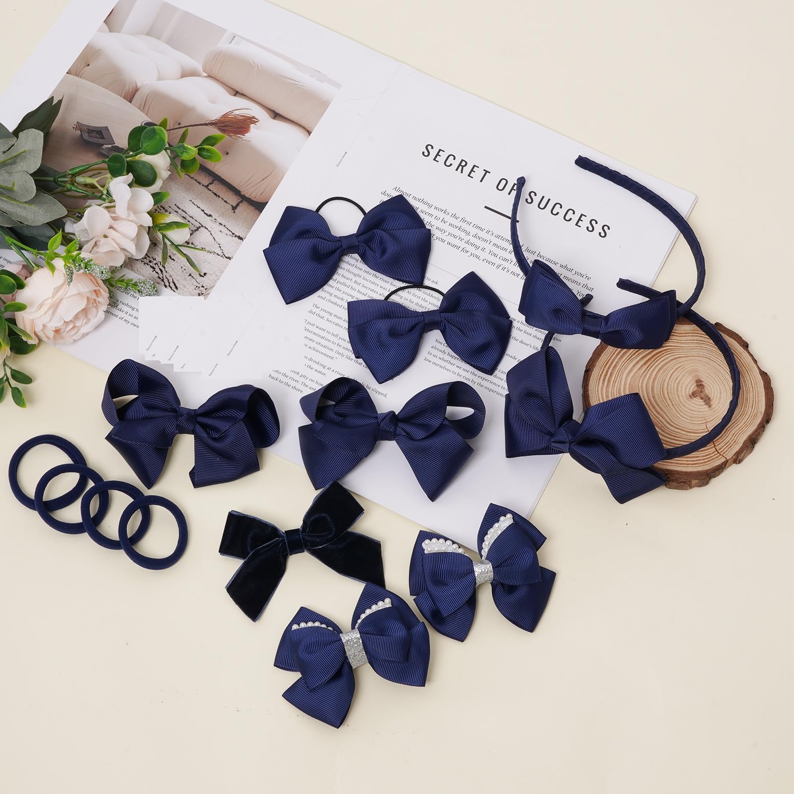 phnydreg four bow clips lined up showing size range for secure styling