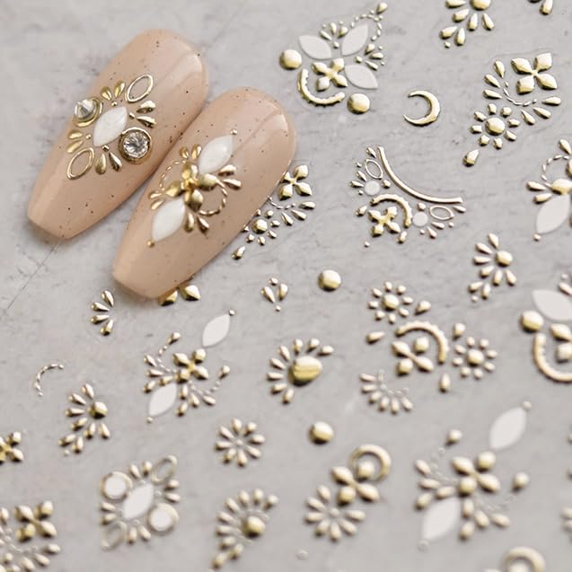 Phuryllic gold beads detail showing metallic accent sparkle