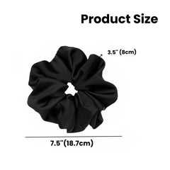 PIDOUDOU scrunchie worn in a thick ponytail demonstrating secure hold and stylish look
