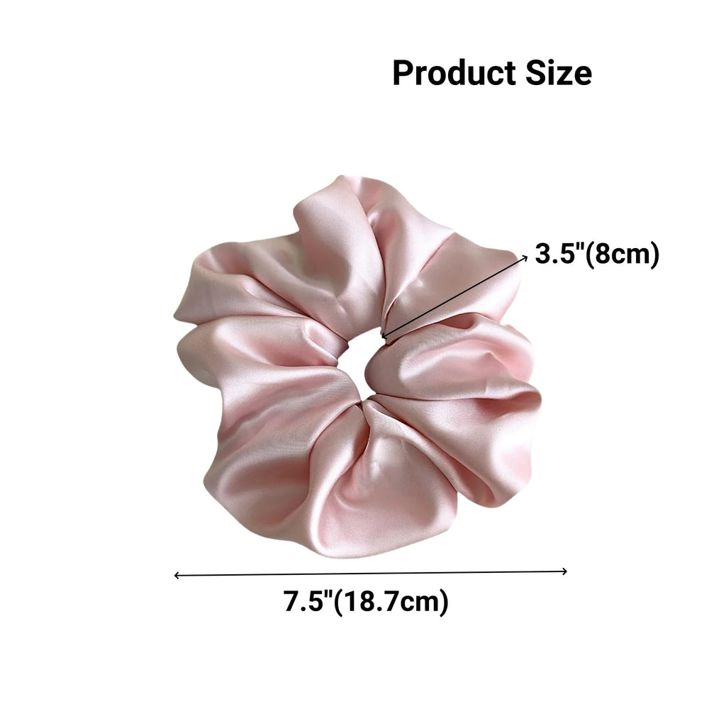 PIDOUDOU scrunchie worn on wrist as accessory showing fashionable convenience