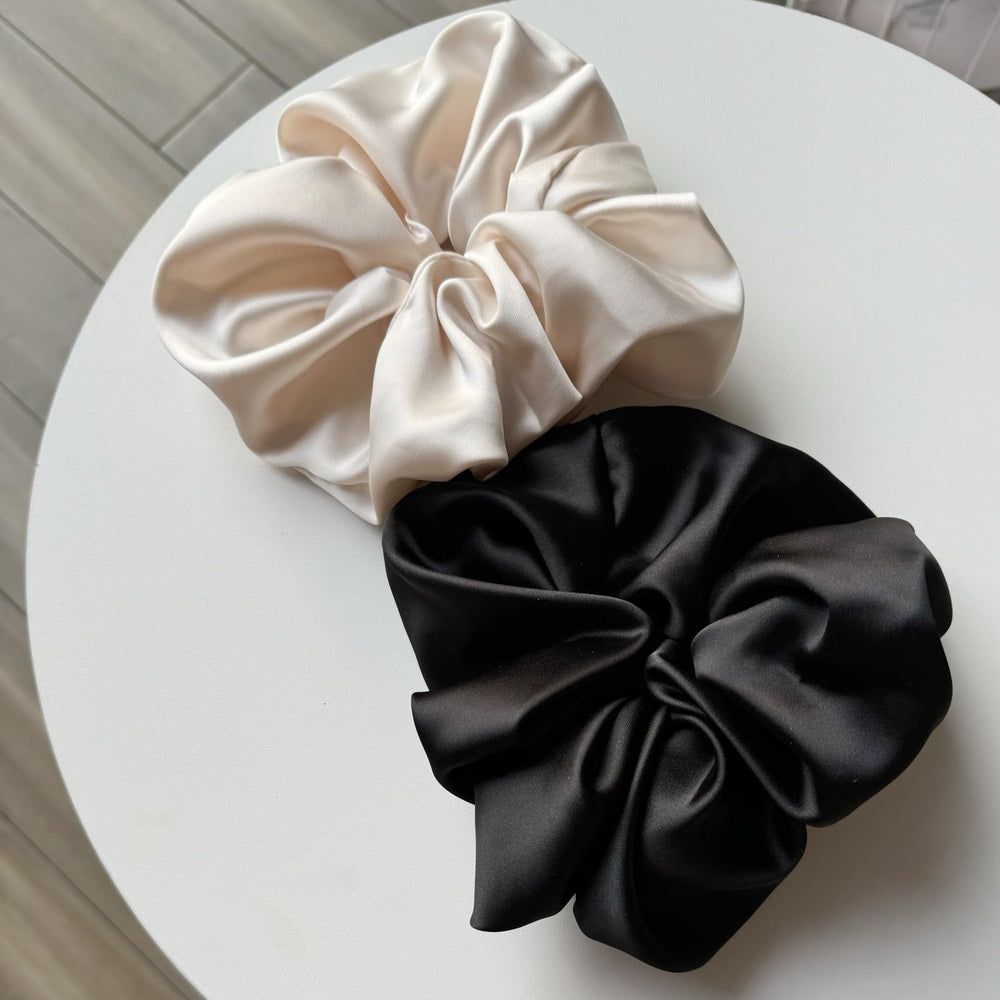 PIDOUDOU two-scrunchie package displayed ready for gifting or everyday use