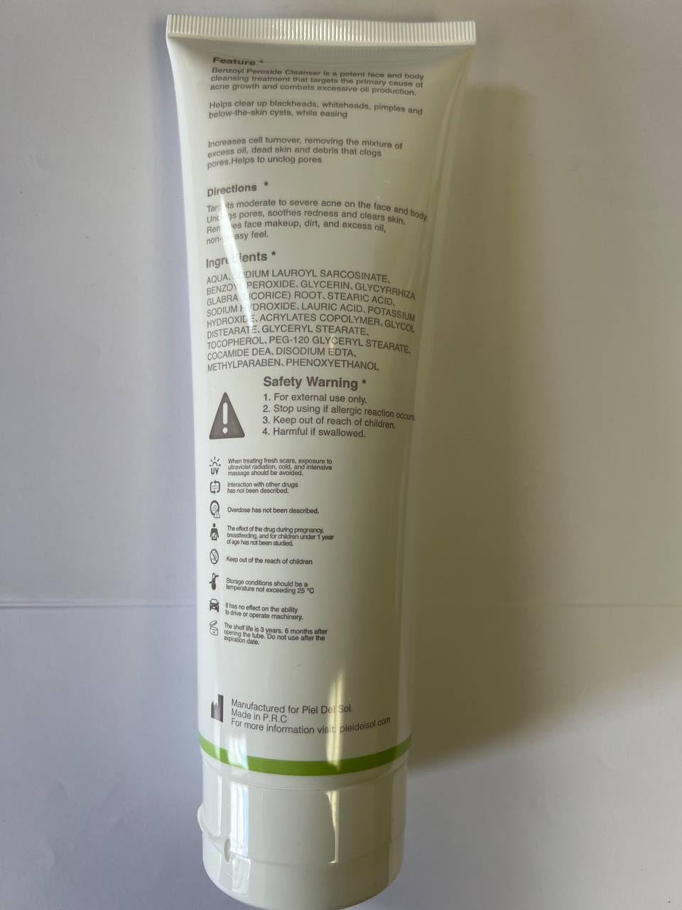 Piel del Sol tube shaken before use ensuring even benzoyl peroxide mix