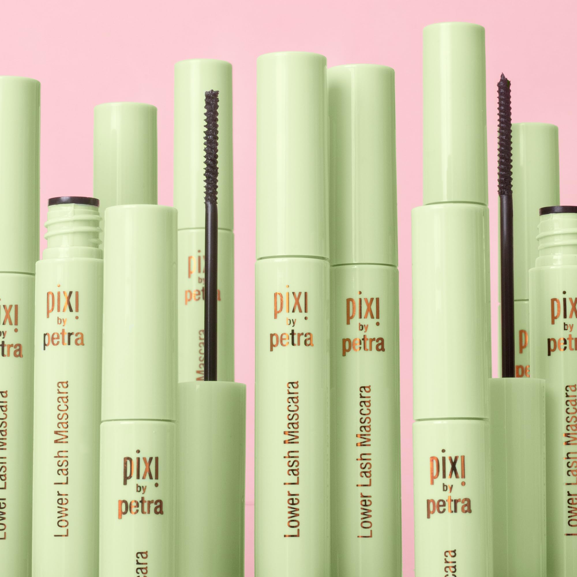 Pixi lower lash mascara on model showing separated, natural-looking lower lashes