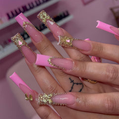 Pizadix lifestyle scene at manicure table showing ease of use and inspiration