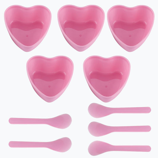 PLINNILUY front view of pink heart-shaped bowls showing set layout and organization benefit