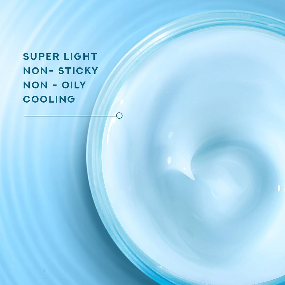 POND'S gel absorbing on cheek for non-greasy finish benefit