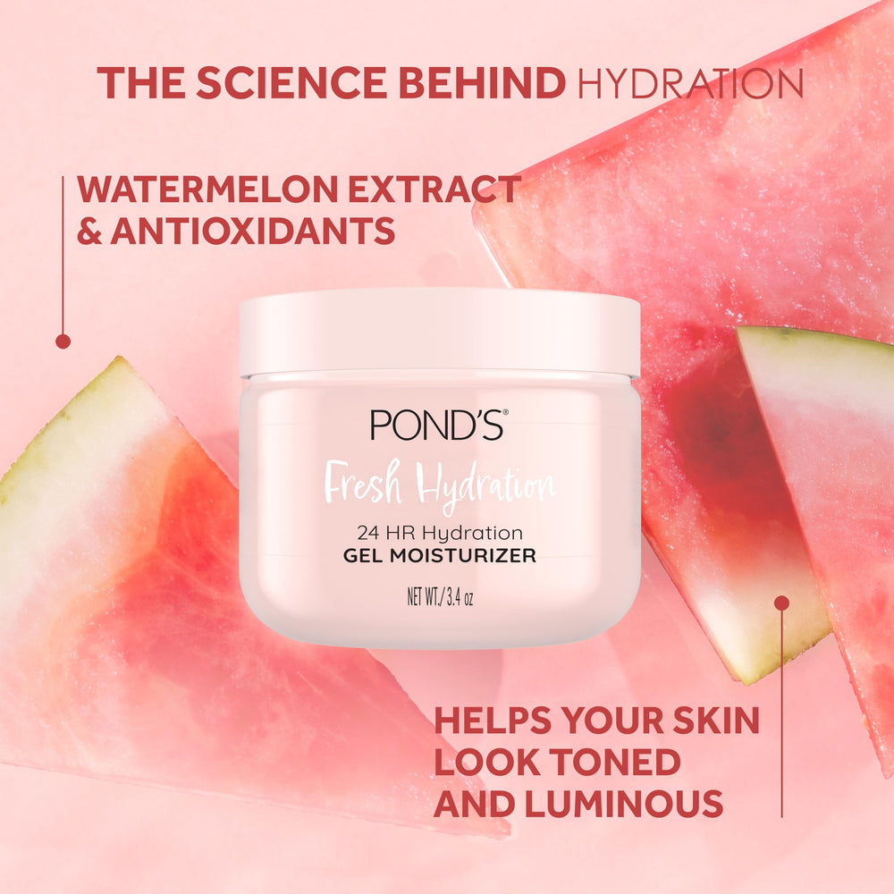 POND’S gel open texture close-up highlighting lightweight, fast-absorbing finish